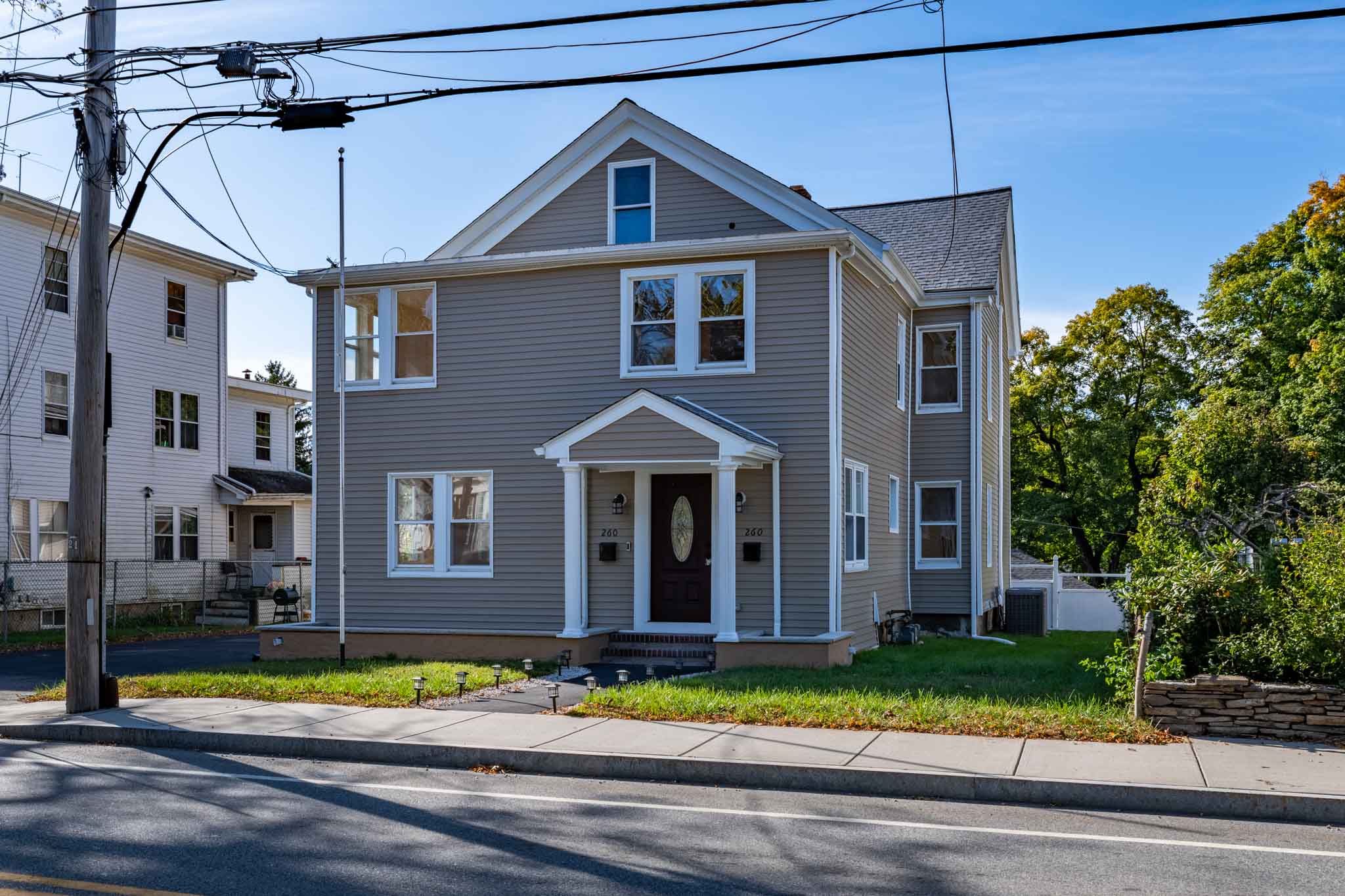 260 Main Street Unit B Ledge & Young Real Estate